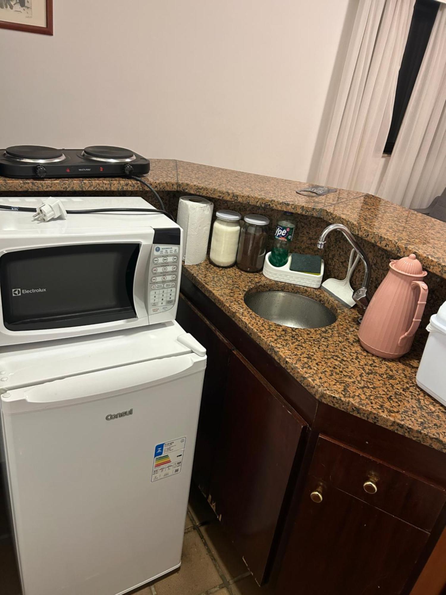 Apartamento Um Lindo E Aconchegante No Coracao De Sao Paulo, Bem Localizado, Proximo Ao Metro Consolacao E A Avenida Paulista, E A Poucos Metros Do Masp